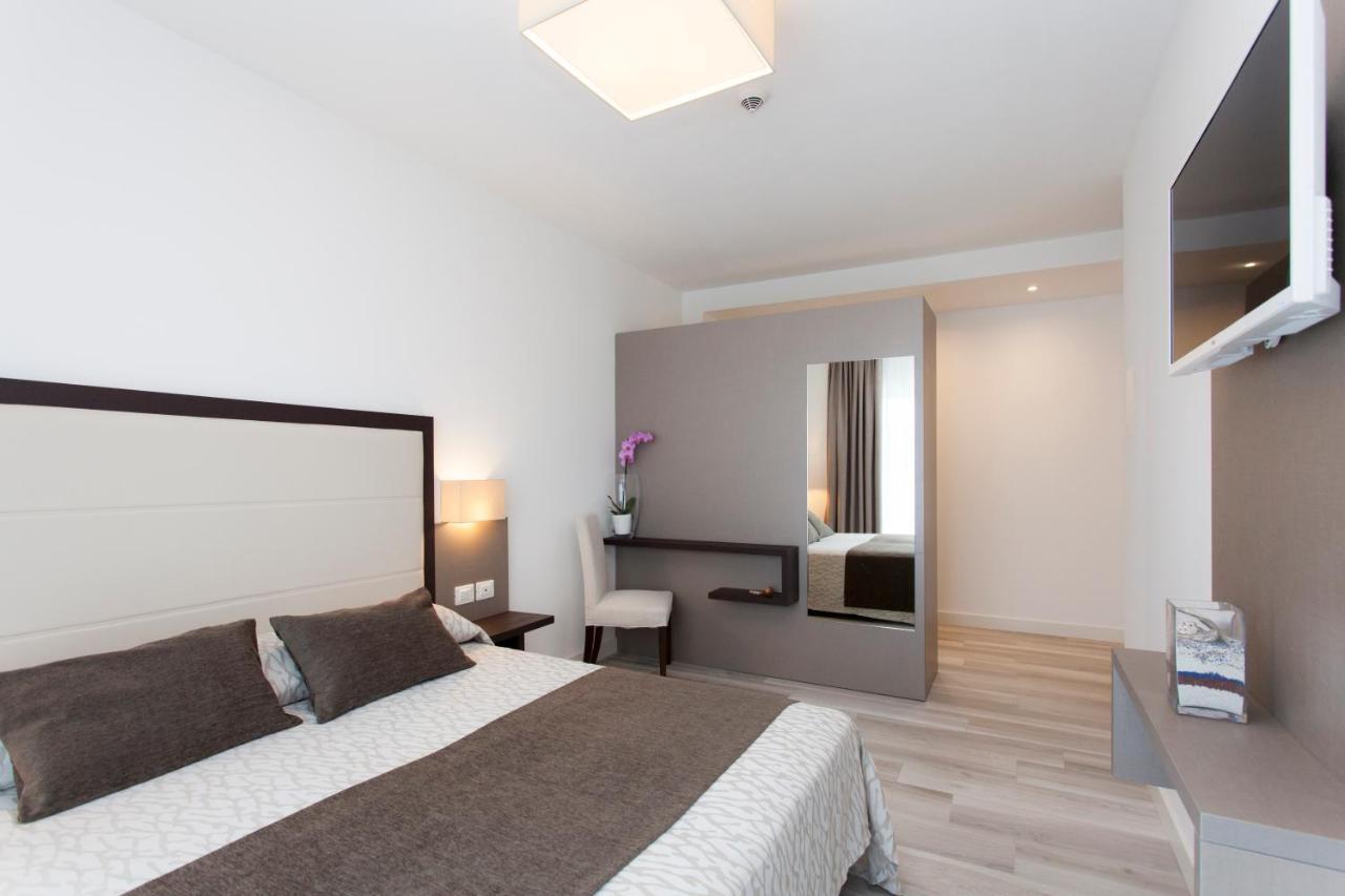 Superior Double or Twin Room,1351472344:JPEG