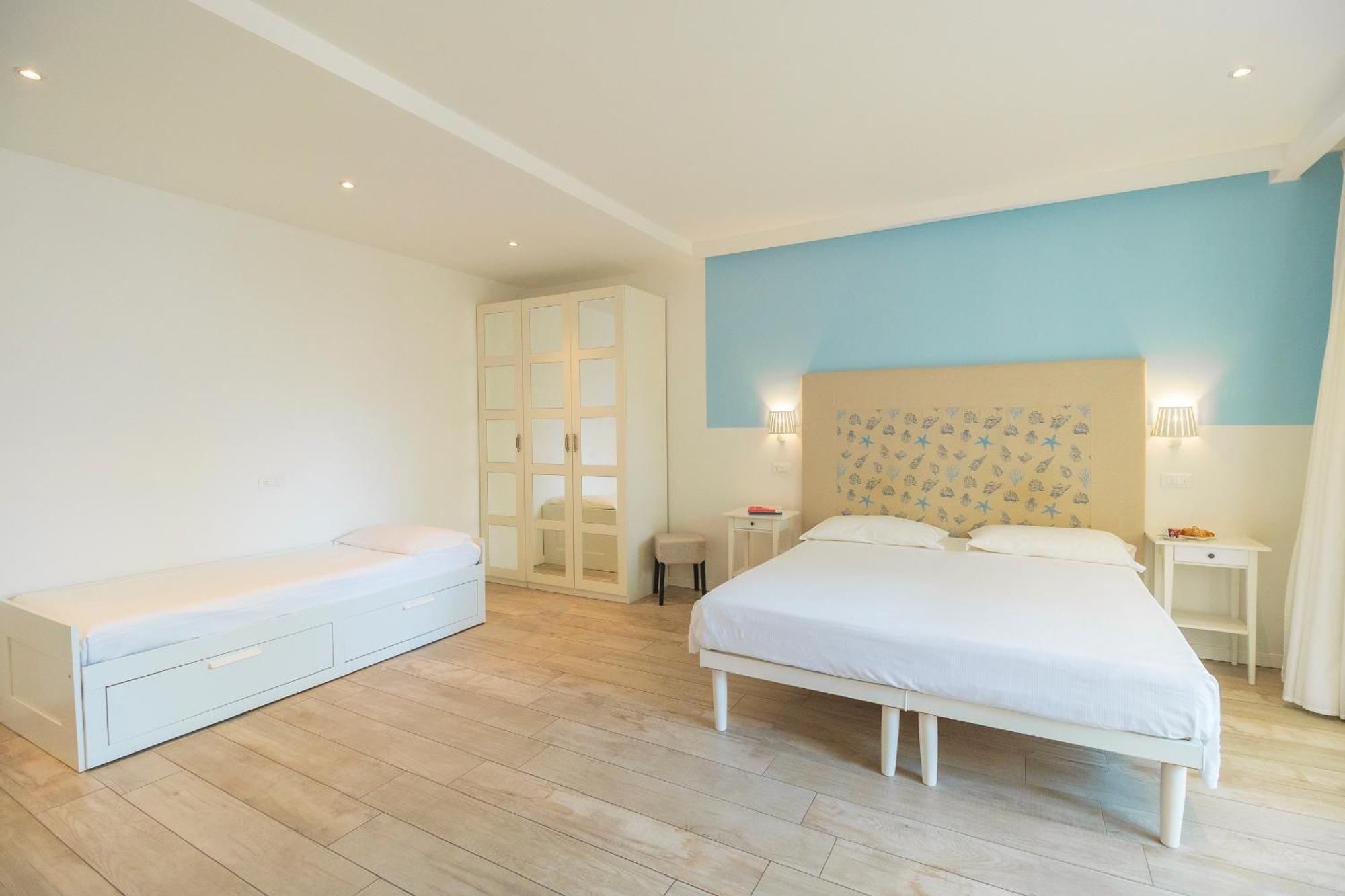 Deluxe Doppel-/Zweibettzimmer